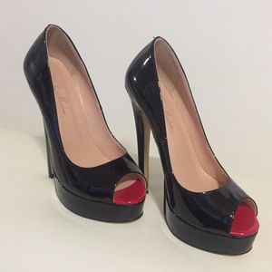 Gorgeous parent leather size 8